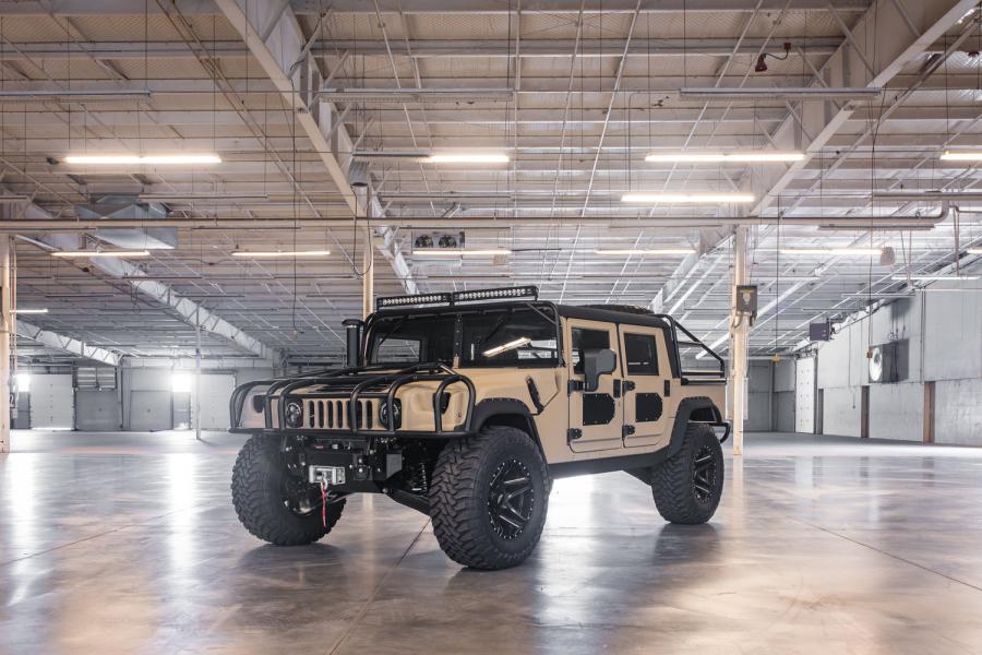  Hummer H1 Launch Edition by Mil-Spec Automotive (004) 2018 года  (фото 1 из 12)